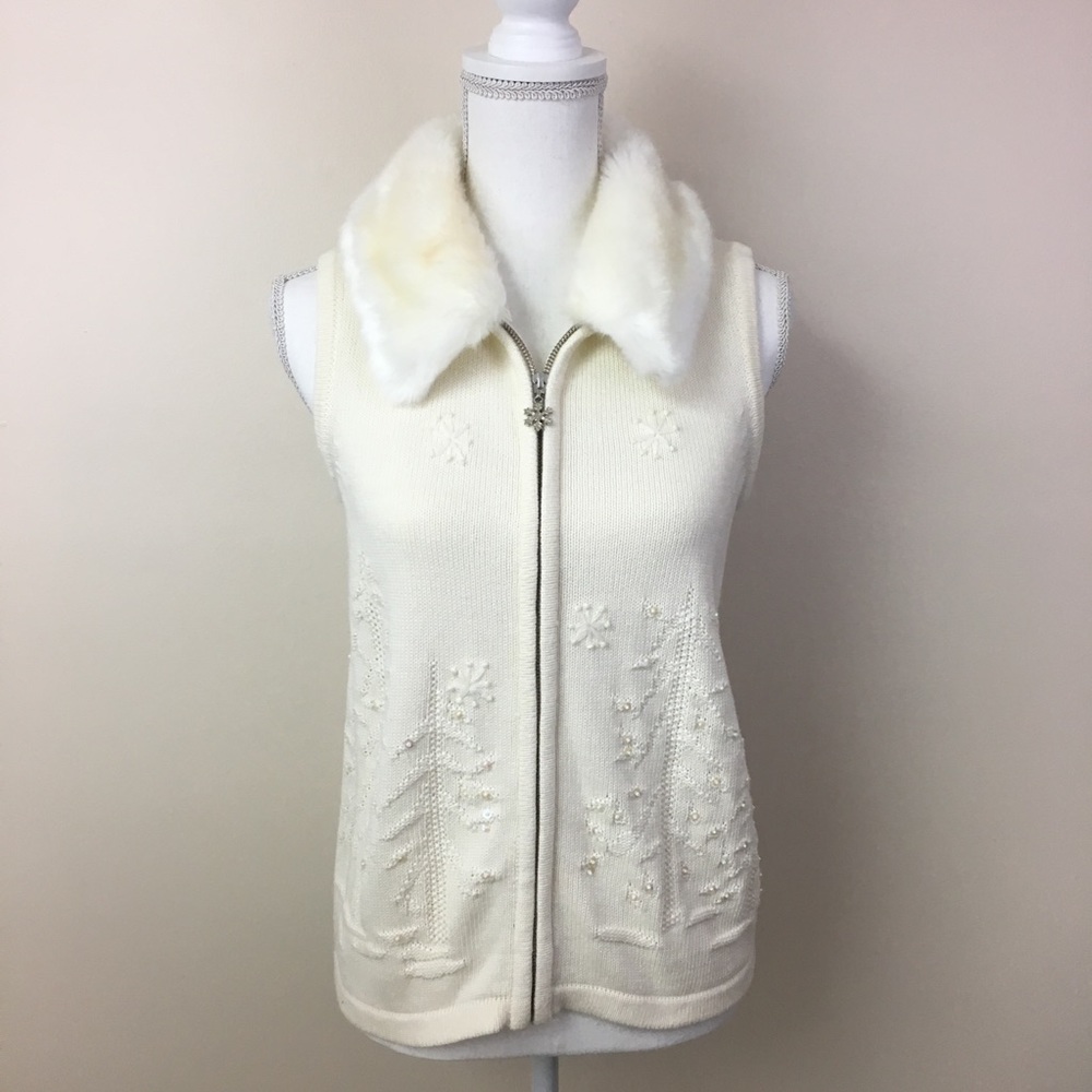 Christopher & Banks Women's Embroidered Vest ziper